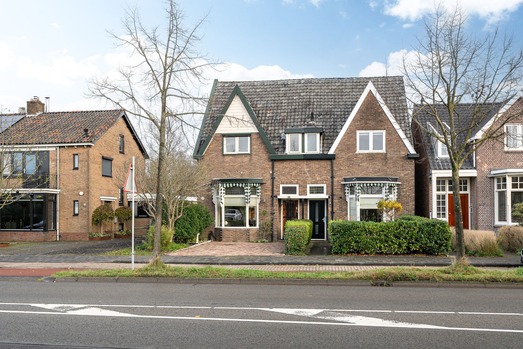 Foto 45 van Mr. P.J. Troelstraweg 156