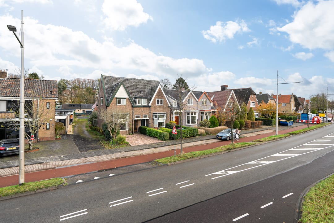 Foto 47 van Mr. P.J. Troelstraweg 156