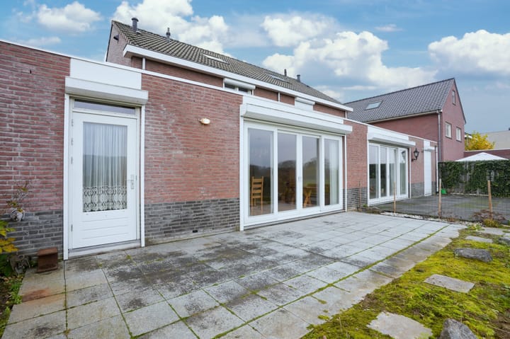 Foto 22 van Schoolstraat 21