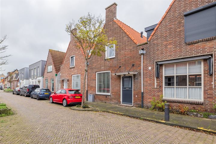 Bekijk foto 1 van Toekomststraat 12