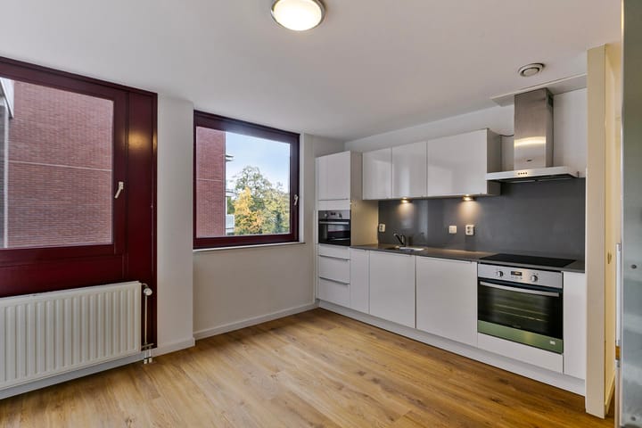 Foto 7 van Sphinxlunet 52-C