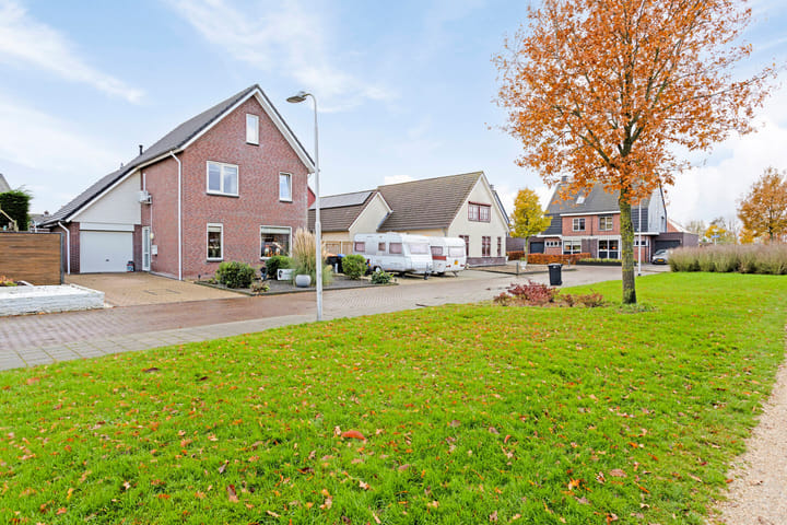 Photo 3 of Smelleken 8