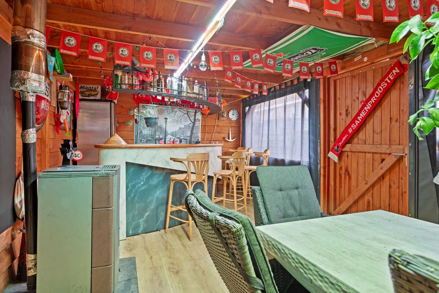 Foto 29 van Smelleken 8