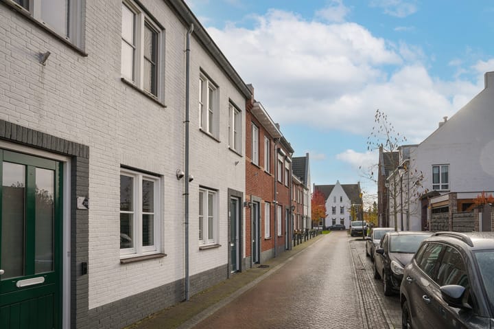 Foto 30 van Ringmuur 24