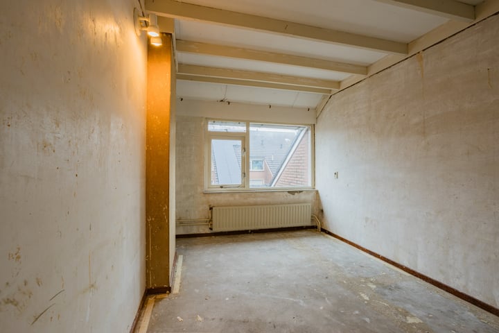 View photo 13 of Webbinkstraat 93