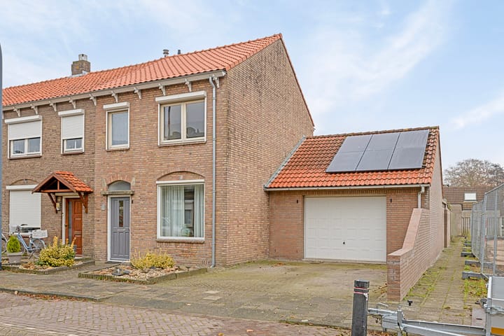 Foto 1 van Baardwijksestraat 87