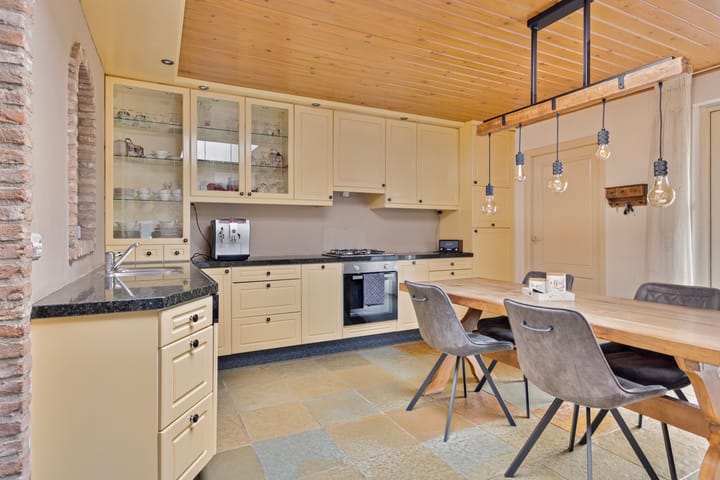 Foto 4 van Baardwijksestraat 87