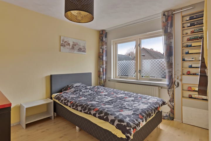 Foto 15 van Baardwijksestraat 87