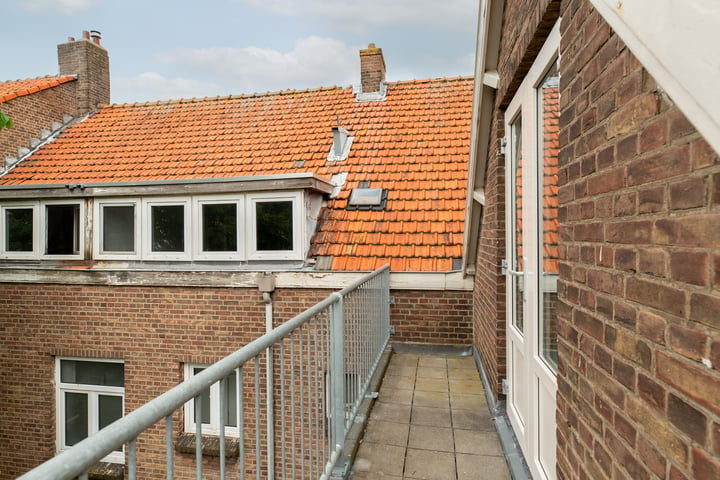 View photo 20 of Borgesiusstraat 3-B02