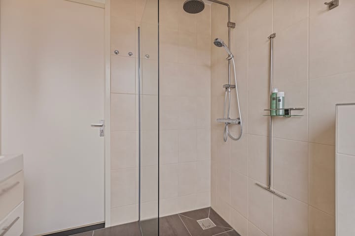 Foto 29 van Ceres 76-F