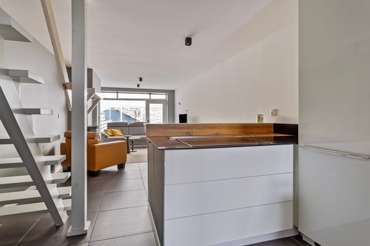 Foto 8 van Dorpsplein 7-B