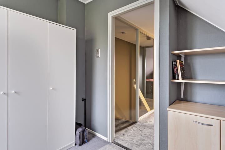 Foto 16 van Dorpsplein 7-B