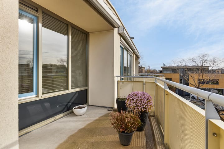 Foto 15 van Berkenhof 64