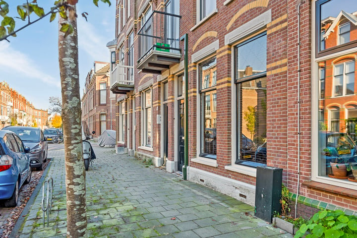 Bekijk foto 35 van Drie Octoberstraat 14