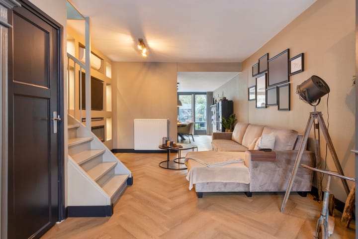 Foto 6 van Eerste Zeine 18