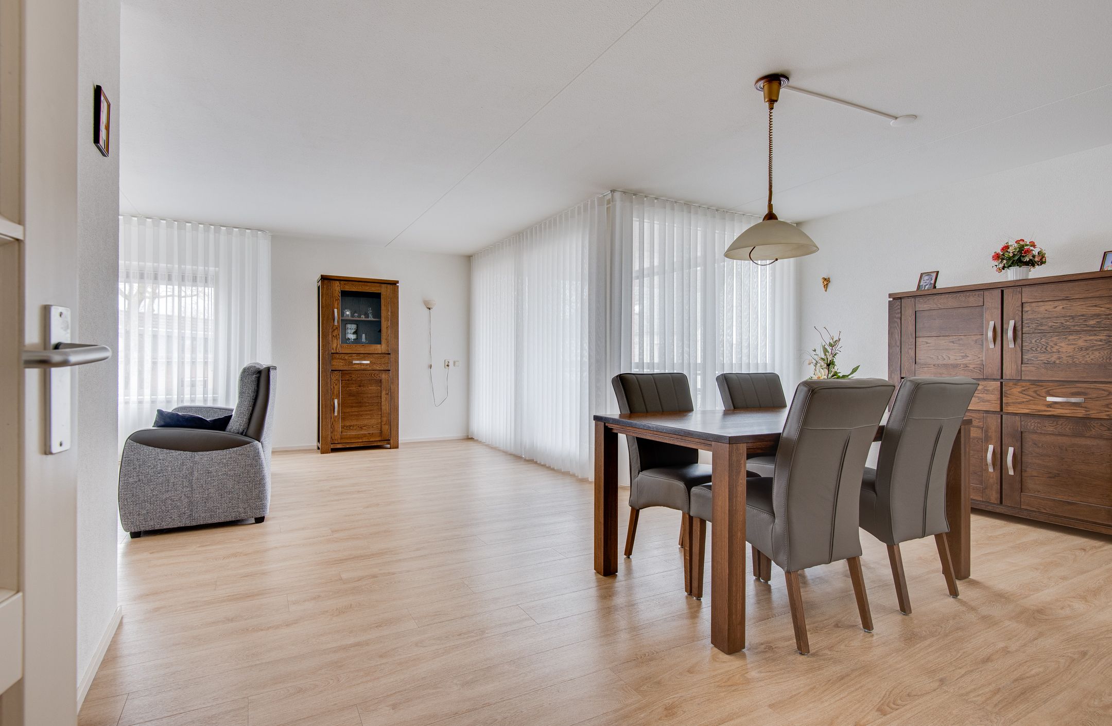 Foto 12 van Lapvoet 24