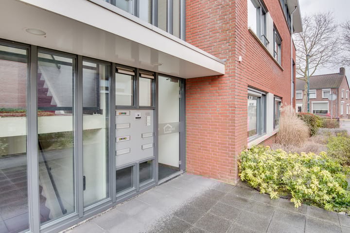 Foto 36 van Lapvoet 24