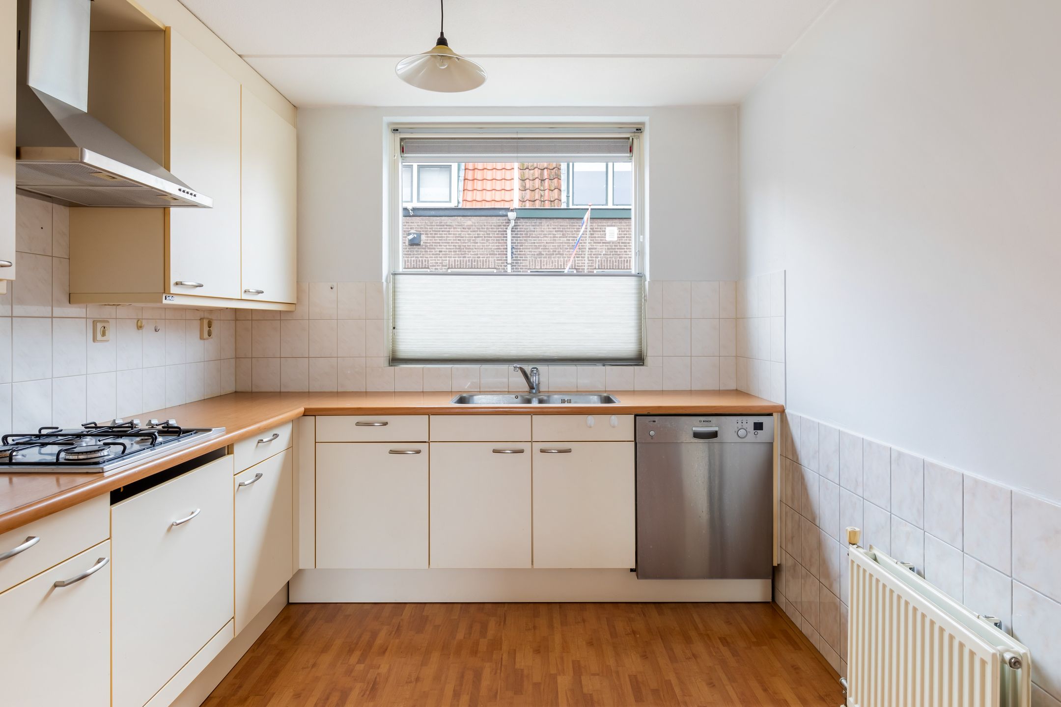 Photo 12 of Beukestraat 3