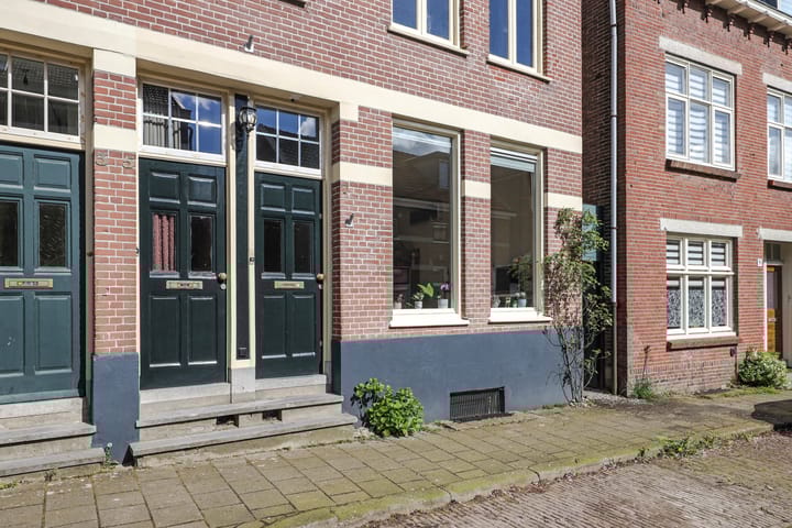 Photo 9 of Van Eckstraat 5
