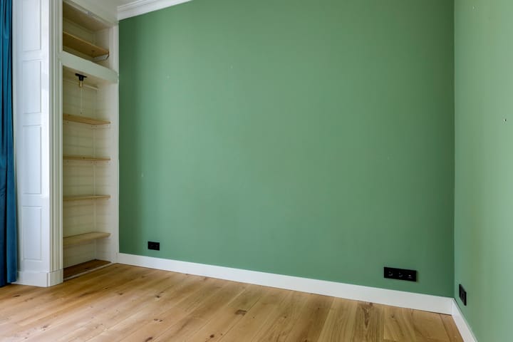 Photo 21 of Van Eckstraat 5