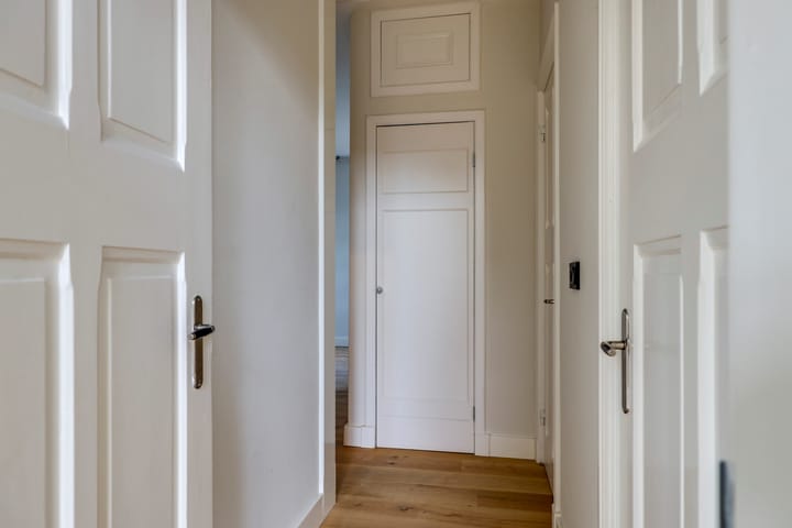 Photo 26 of Van Eckstraat 5