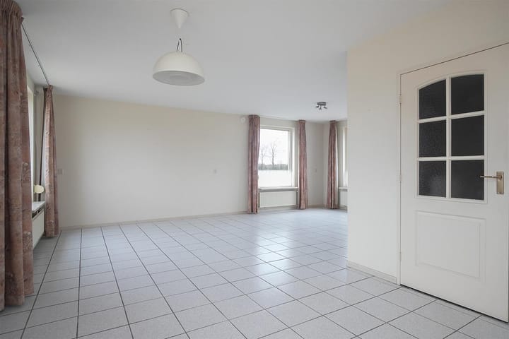 Foto 7 van Oeffeltseweg 2-D