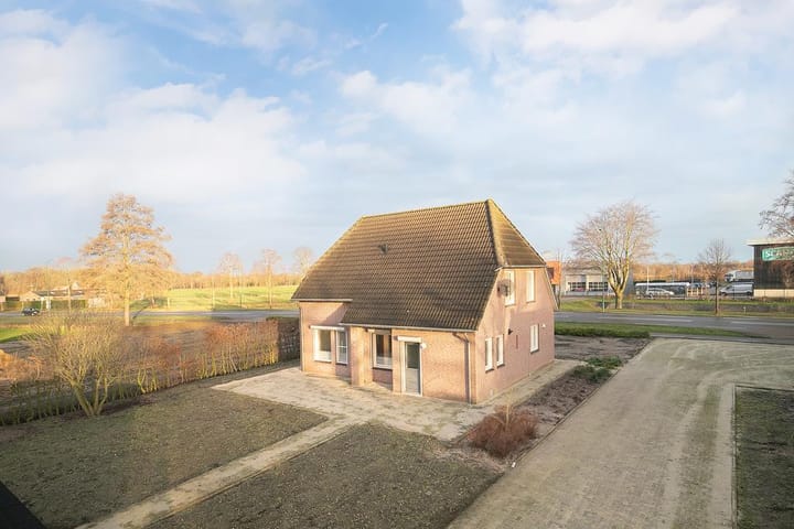 Foto 50 van Oeffeltseweg 2-D