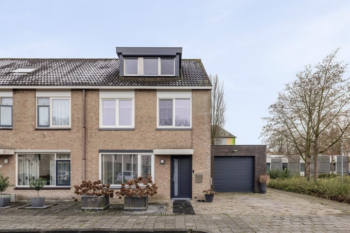 Foto 1 van Leuskenhei 2