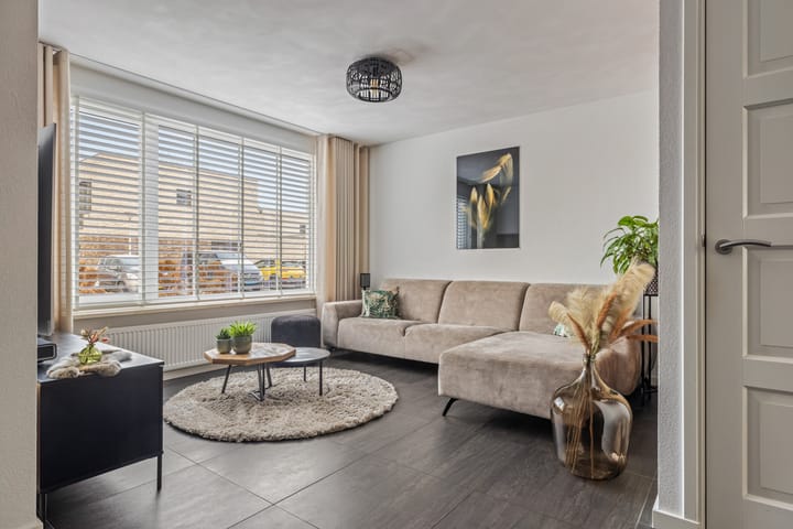 Foto 12 van Leuskenhei 2