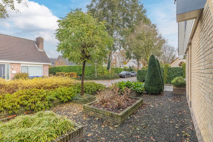 Photo 31 of Schultambt 6