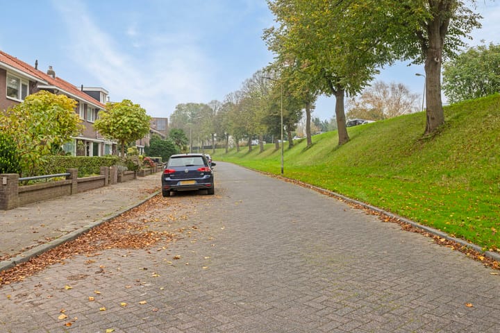 Foto 43 van Benedenrijweg 183