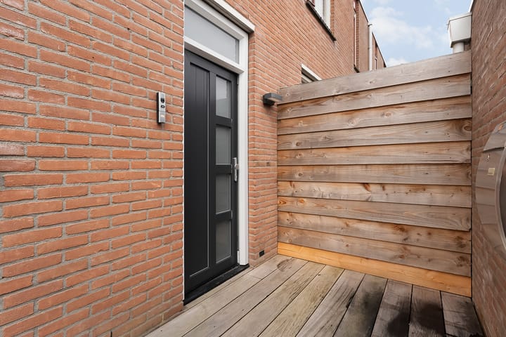 Foto 7 van Van Limburg Stirumware 19