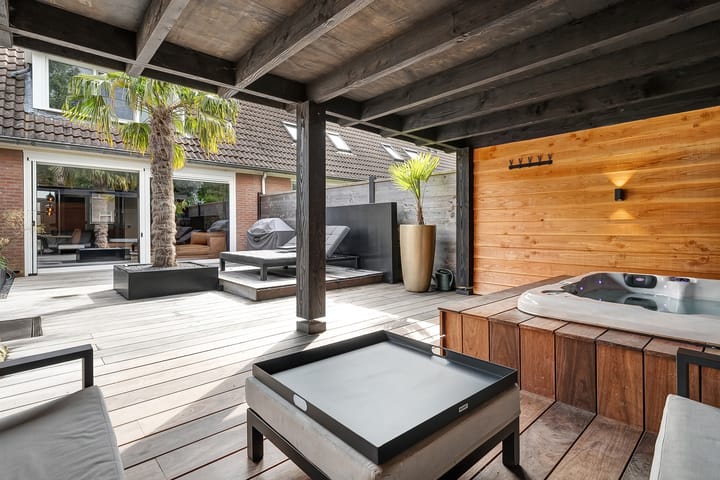 Foto 36 van Van Limburg Stirumware 19