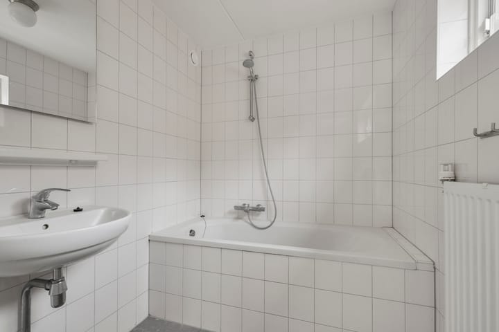 Foto 24 van Vicarije 15