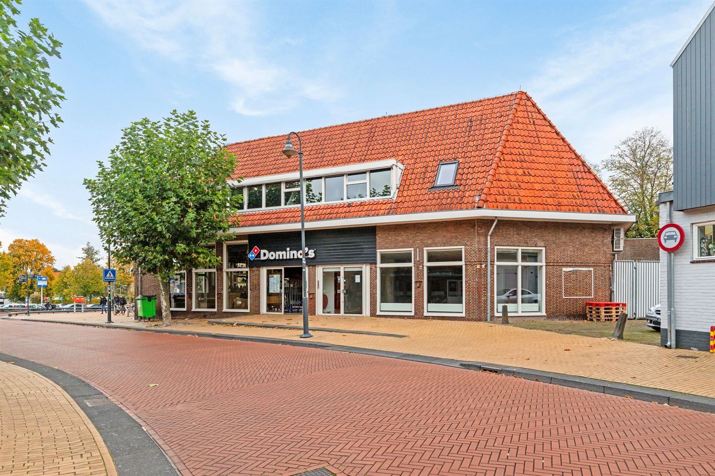 View photo 1 of Scholestraat 40