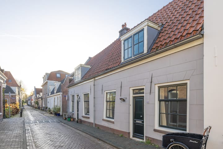 Foto 6 van Middenstraat 60