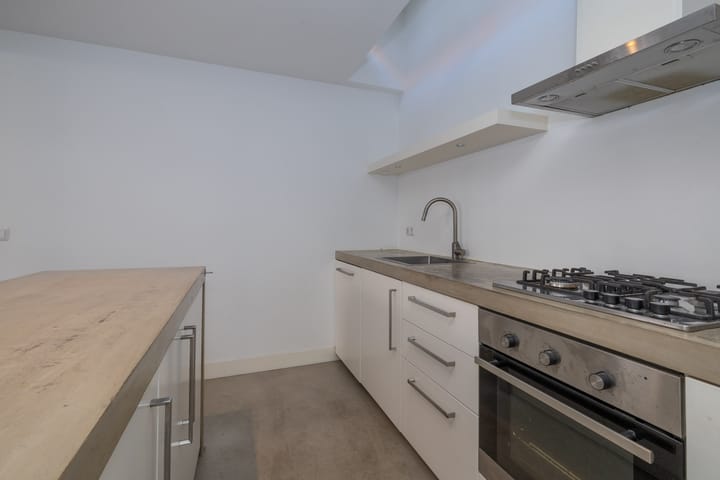 Foto 13 van Middenstraat 60