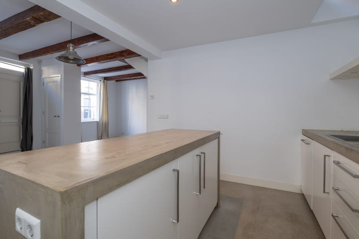 Foto 14 van Middenstraat 60