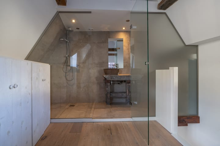 Foto 18 van Middenstraat 60