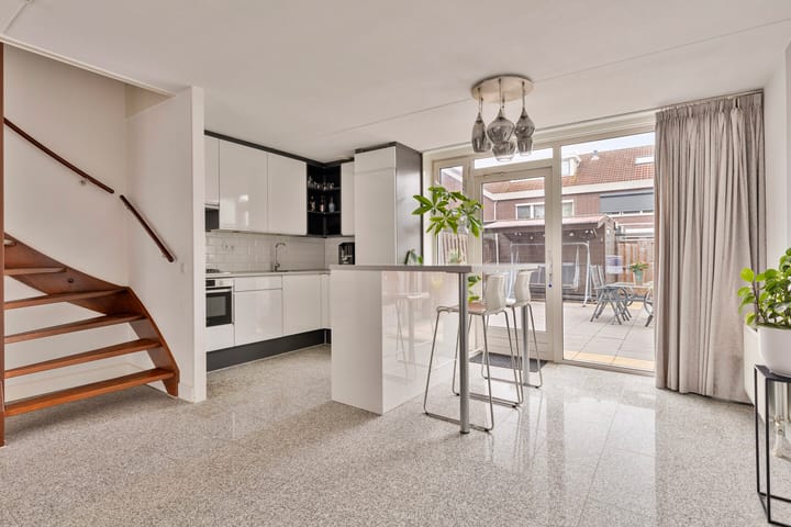 Foto 2 van Schermeerstraat 3