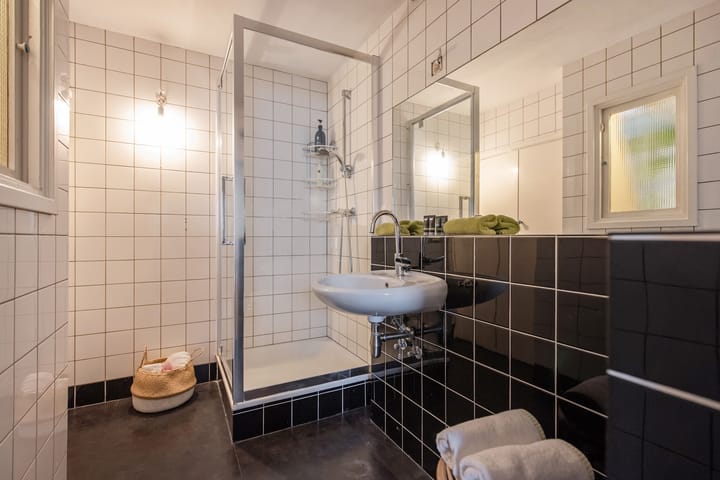 Foto 24 van Buitenwatersloot 79