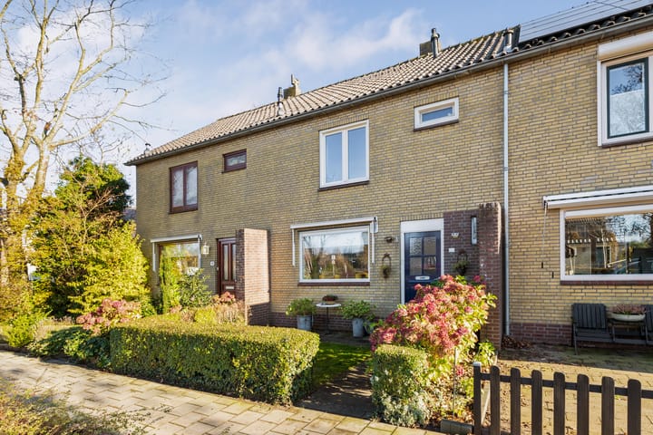 Foto 1 van Julianalaan 121