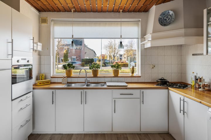 Foto 12 van Julianalaan 121