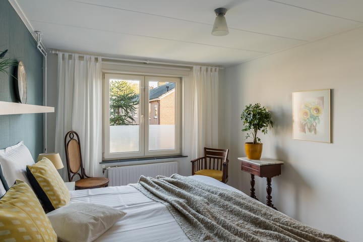 Foto 18 van Julianalaan 121