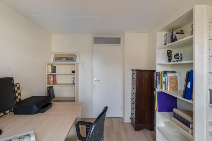 Foto 23 van Julianalaan 121