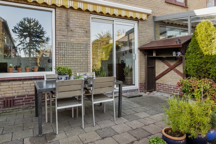 Foto 35 van Julianalaan 121