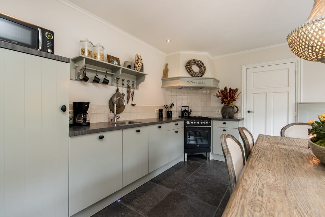 Foto 16 van Delwijnsestraat 18