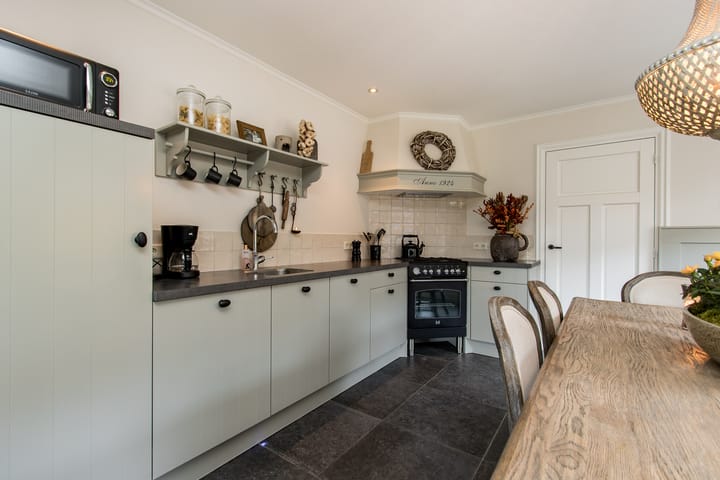 Foto 16 van Delwijnsestraat 18