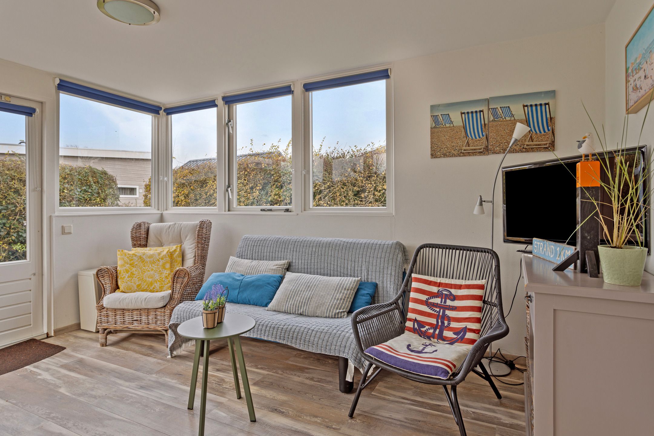 1-bedroom freehold villa in Ouddorp — photo 3 of 5