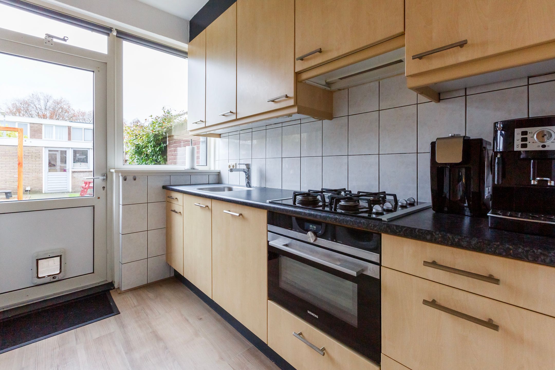 Foto 9 van van Lennepstraat 9